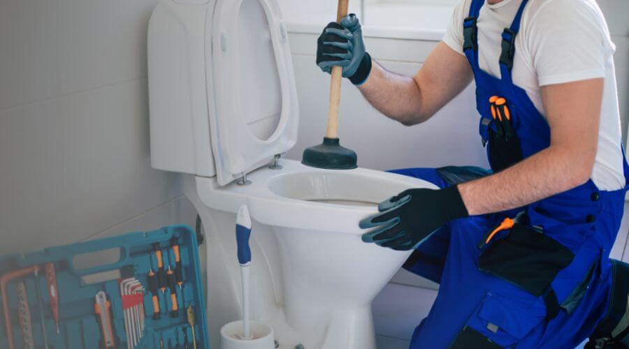 Expert burst pipe repair services in Eveleth, MN